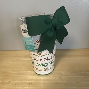 Swig 24oz Insulated Stainless Steel Tumbler with Lid, Holiday Bow